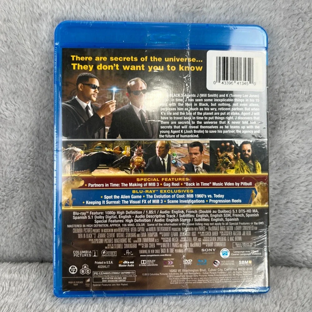 Men in Black 3 Blu-ray DVD Combo Target Exclusive New Sealed Will Smith MIB 3